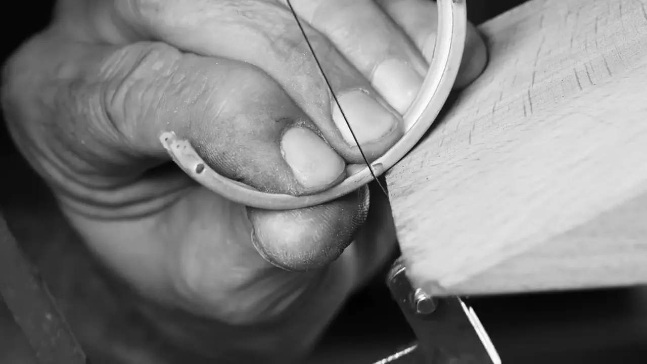 Watch the KELARE atelier film